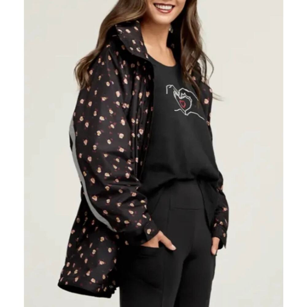 CAbi Rain Jacket Black Floral Size Medium Reflective‎ Hoodie Full Zip Oversized